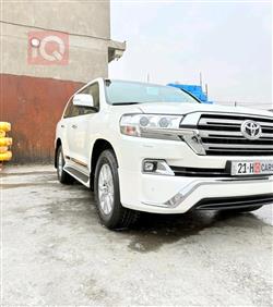 تويوتا لاندكروزر